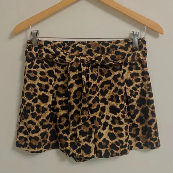 BeBop Leopard Print Women's Skorts - Picture 6 of 6